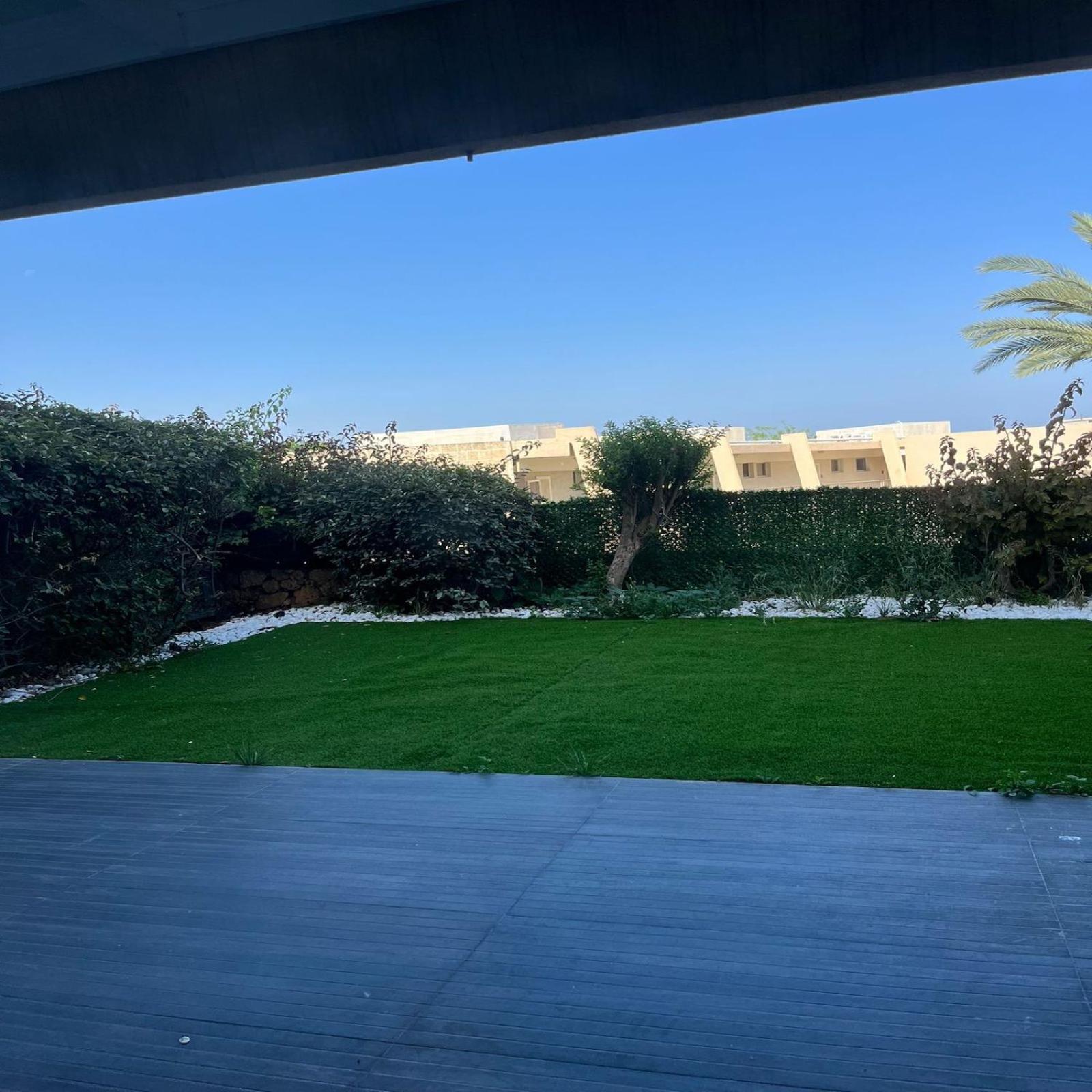Caesarea Inn Bagian luar foto